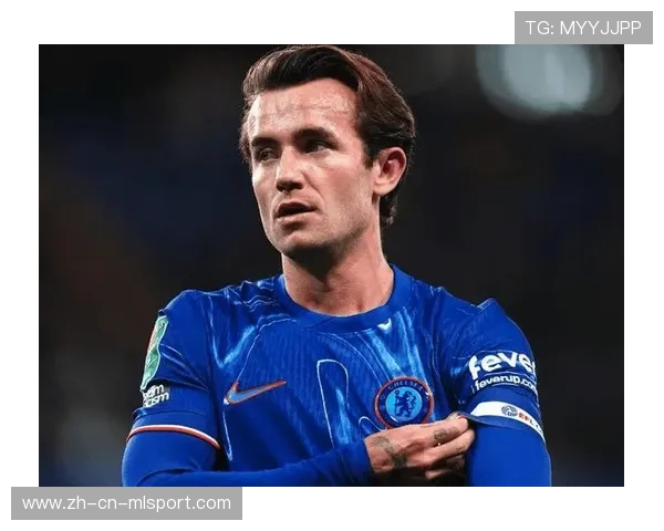 后卫转型中场的尝试获得主帅肯定，未来更多可能