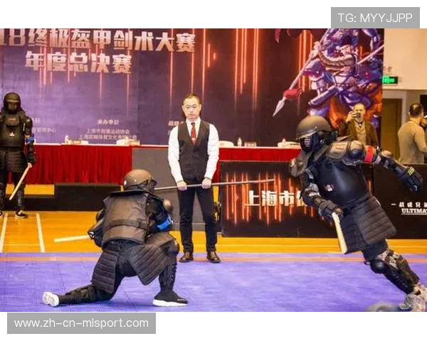 膝击完美命中腹部终结战斗 膝击完美命中腹部终结战斗