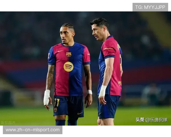 金球奖加冕，巴萨水货球员震撼世界足坛，巴萨金球奖有几人分别是谁